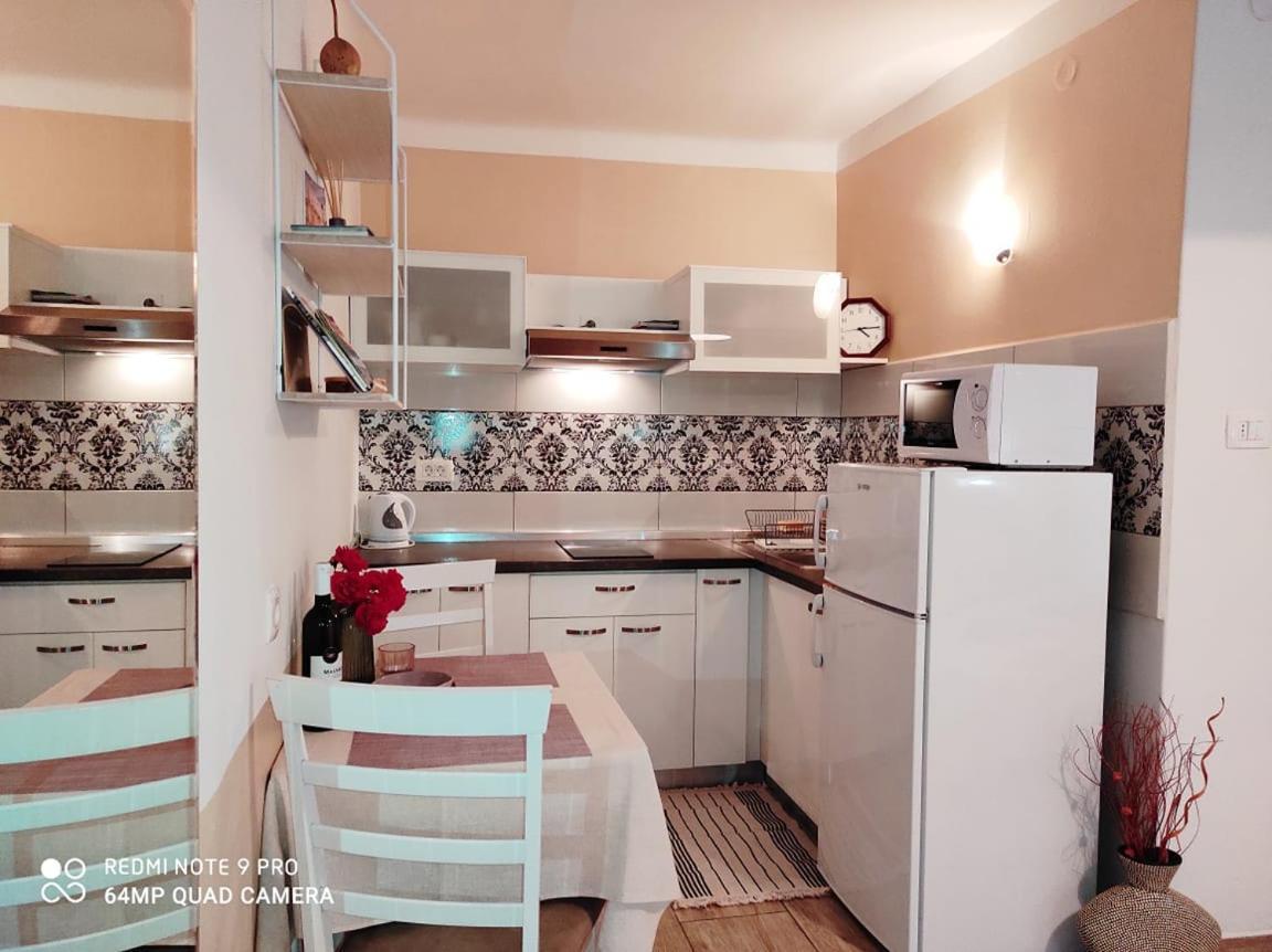 Nice Apartment In The City Center Rovinj Zewnętrze zdjęcie